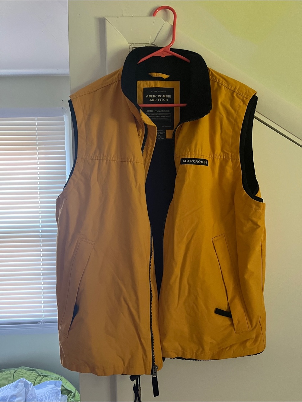 Abercrombie & Fitch Men’s Mustard Yellow Vest